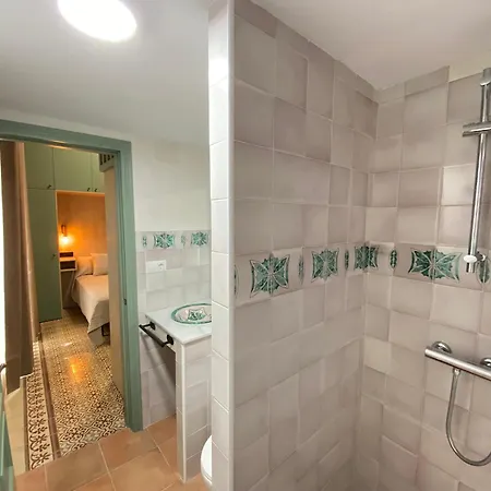 Apartament Isaac Peral 1 *