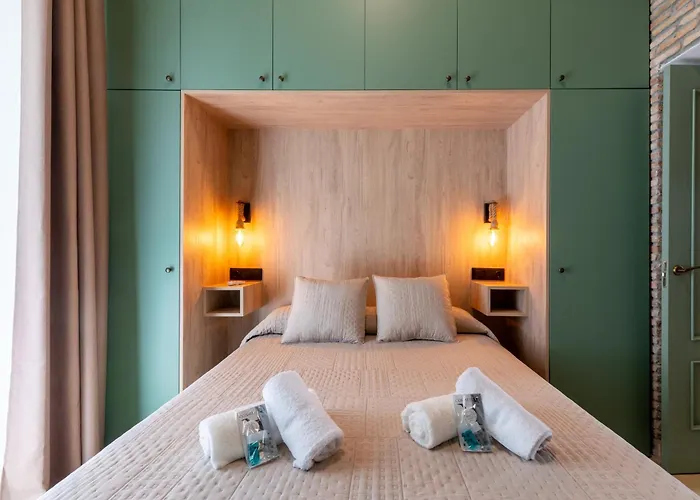 Isaac Peral 1 Apartman *